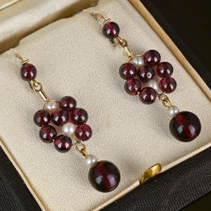 Vintage Pearl Garnet Earrings, 9K Gold Rhodolite Garnet Bead Cultured Pearl Flower Dangle Earrings,  Pierced Earrings, Vintage Jewelry