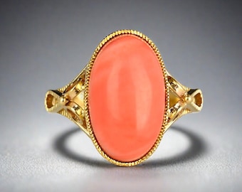 Vintage Mediterranean Coral Ring, 14K Gold Vintage Natural Coral Cabochon Ring, Salmon Coral Gold Statement Ring, Vintage Jewelry