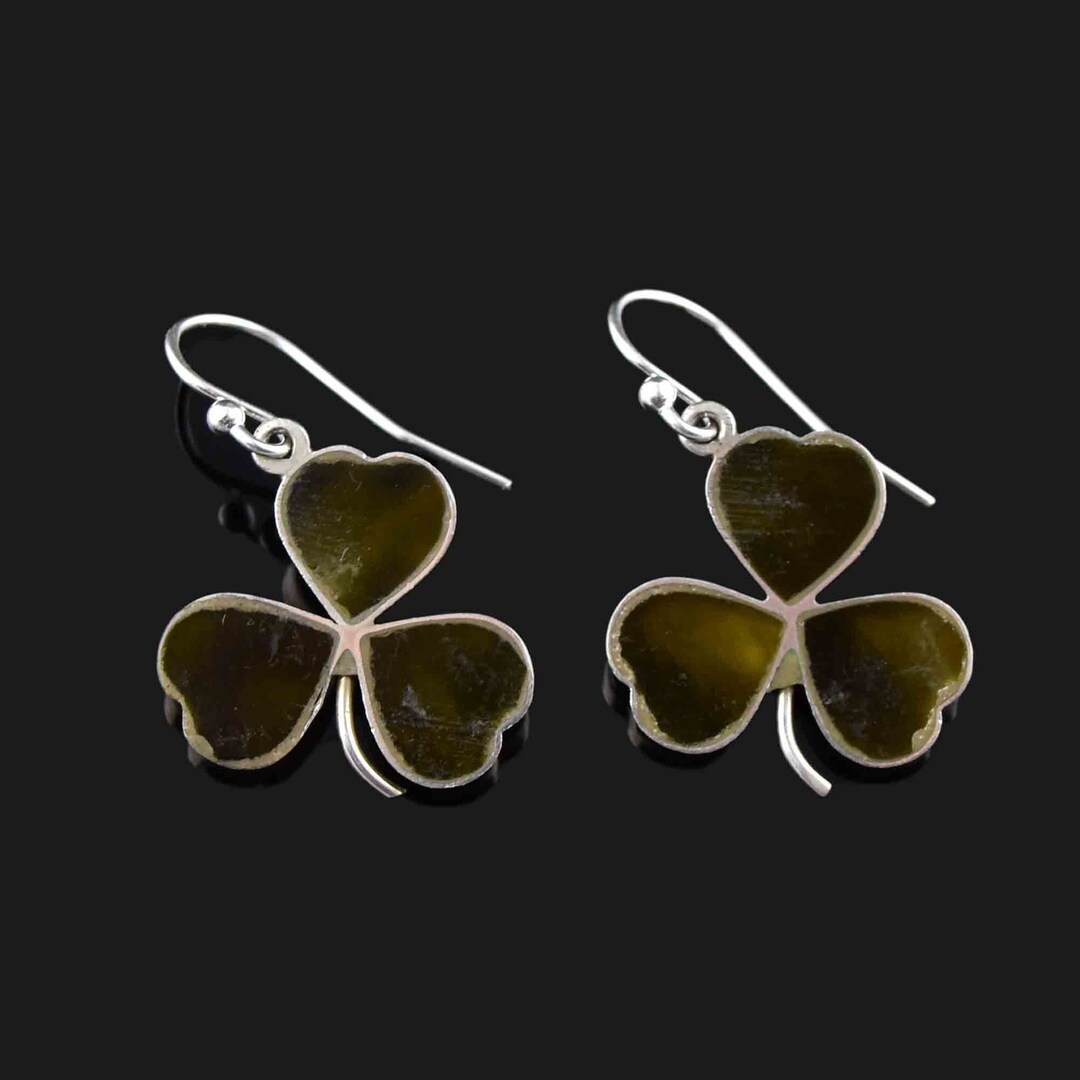 CONNEMARA MARBLE ブローチ Antique Silver Clover Earrings, Connemara Marble Three Leaf