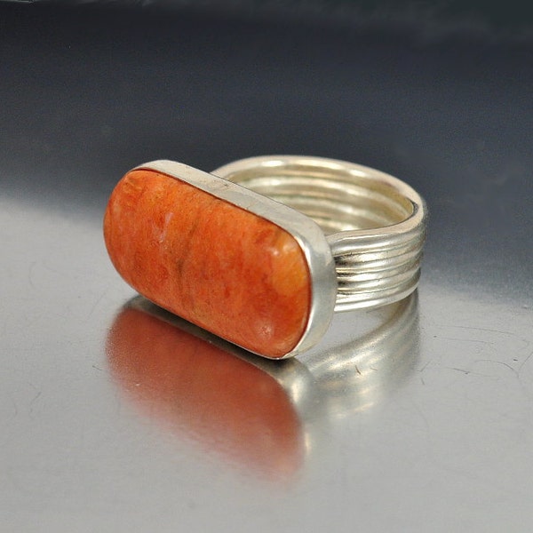 Vintage Modernist Sterling Silver Coral Ring Statement Ring Size 8 Gemstone