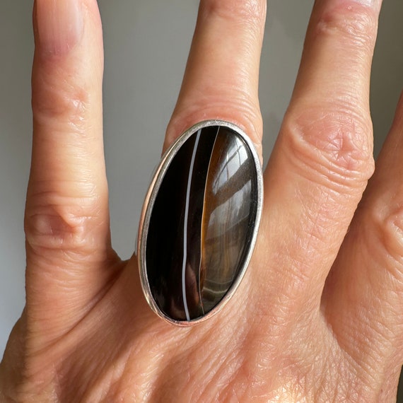 Vintage Silver Banded Agate Ring, Scottish Black … - image 2