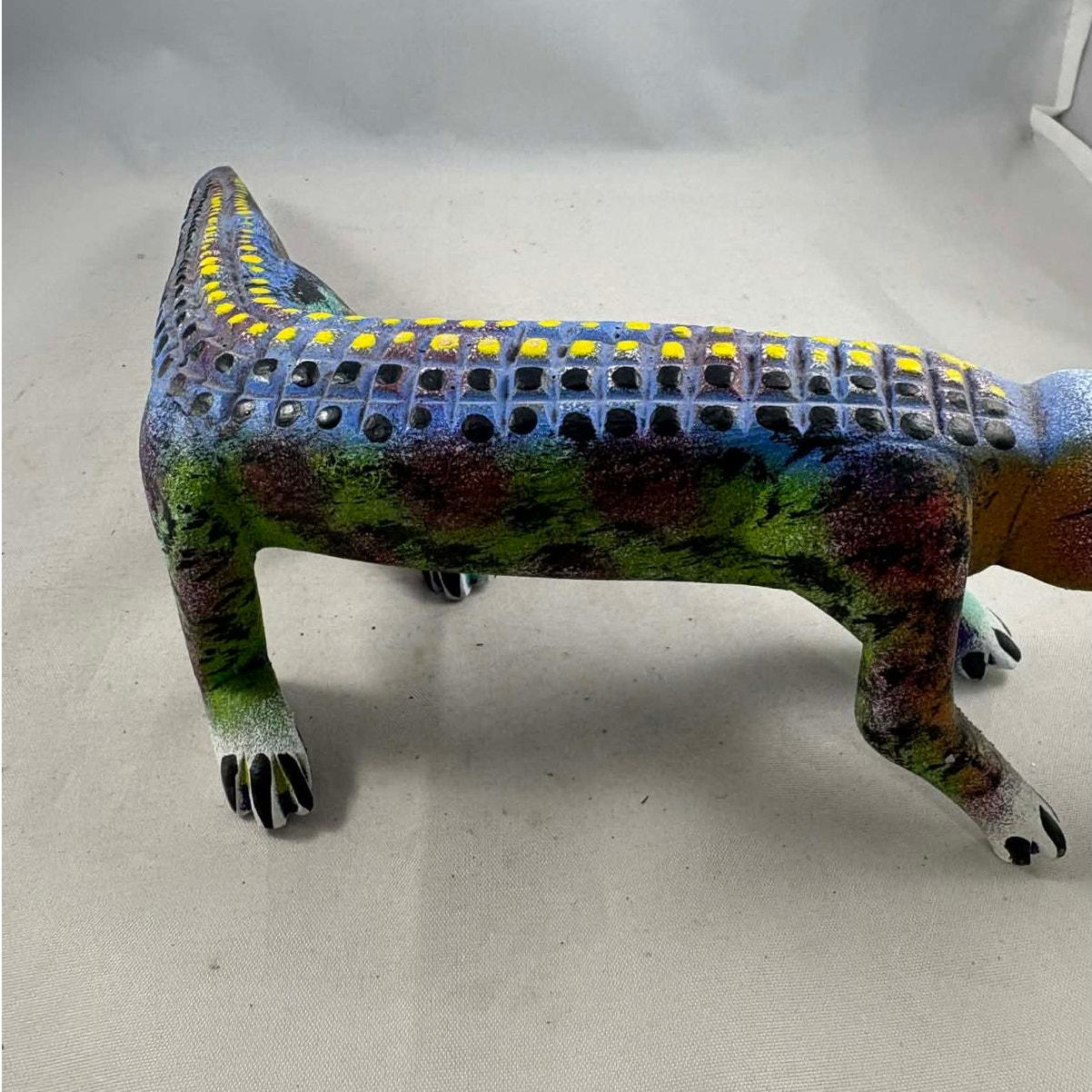 メキシコ　ウッドカービング　Inocencio Vasquez 作　「悪魔の宴」 Vtg Inocencio Vasquez Melchor Hand Carved/painted Wooden Alebrije
