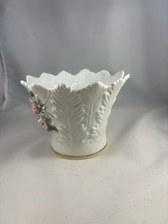 Lefton China Porcelain Hand Painted Floral Bisque W/gold Bottom