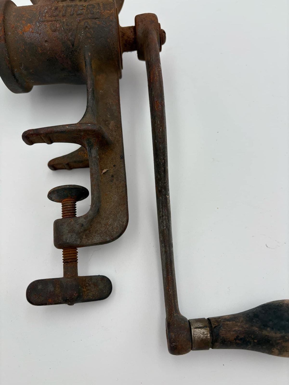 Vtg Metal E. C. Simmons Keen Kutter #K11 Meat Grinder W/wood