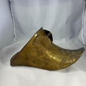Vtg Single Brass Spanish Conquistador Stirrup
