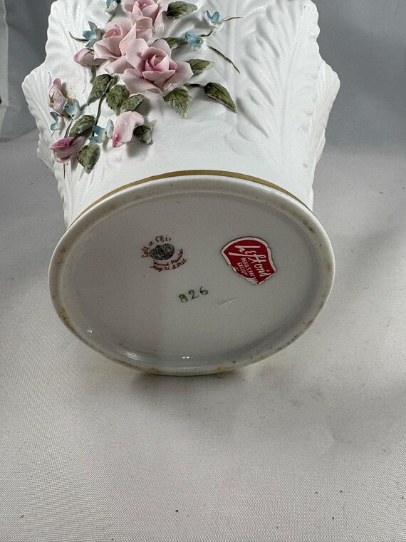 【D】バラ・レフトンのハンドモチーフ/Lefton Porcelain Lefton China Porcelain Hand Painted Floral Bisque W/gold Bottom