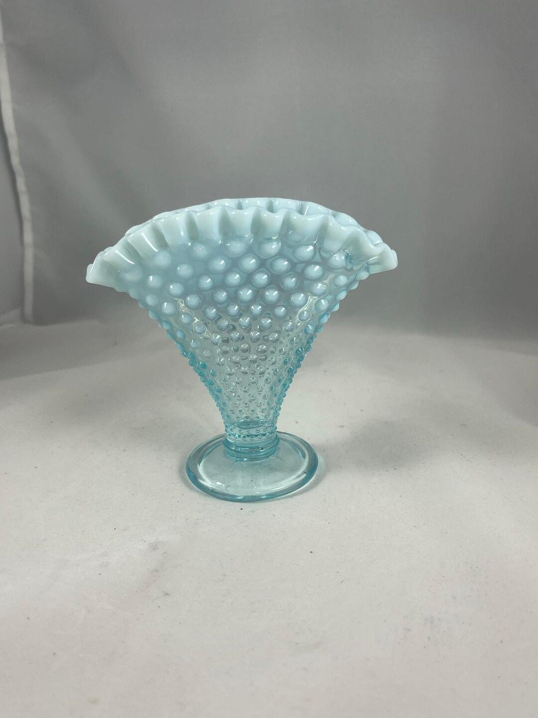 Vintage Blue/white Opalesent Fenton Fan Shaped Ribbon Vase Hobnail