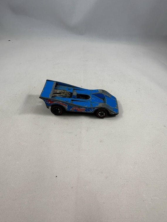 1973 Hot Wheels American Victory Blue Race Car Redline Series