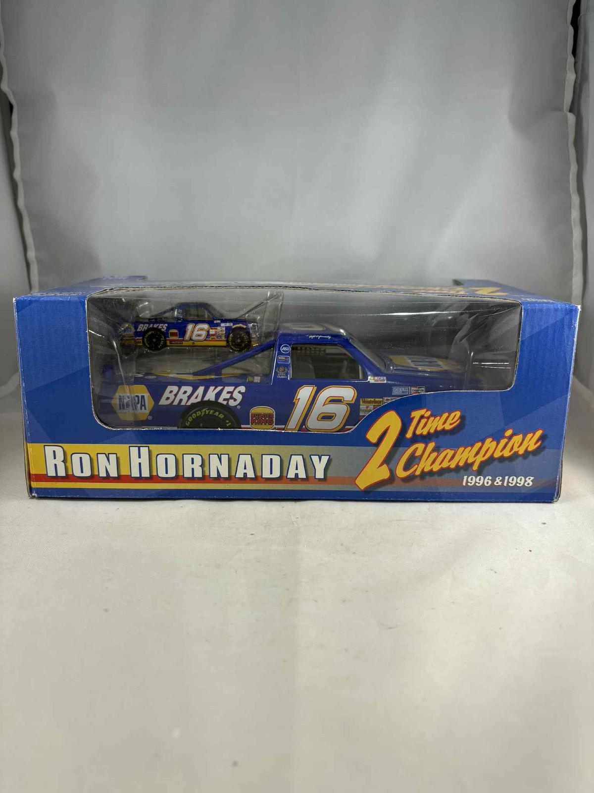 Action NAPA NASCAR Ron Hornaday Truck/car 2 Time Championship Set