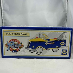 1999 Crown Premiums NAPA 1940 Gendron Tow Truck Pedal Car Bank Escala 1/6 NIB