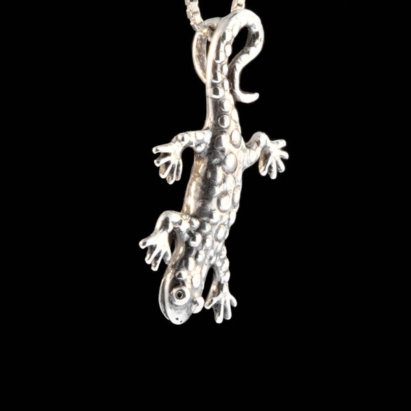 Salamander Necklace Spotted Salamander Charm Lizard Necklace Amphibian Jewelry Newt Charm Gecko Gecko Charm Gecko Necklace Gecko Jewelry