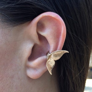 Whale Tail Ear Cuff - Bronze Non Pierced Cartilage Earring - Nautical Ocean Jewelry - Whale Lover Gift for Her