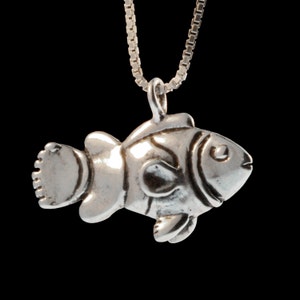 Clown Fish Necklace Clown Fish Jewelry Finding Nemo Inspired Jewelry Ocean Charm Fish Accessories Silver Fish Diver Jewelry