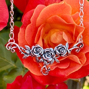 Valentines Day Gift For Her Sterling Silver Rose Necklace Victorian Rose Neckpiece Rose Jewelry Statement Jewelry Silver Flower Necklace 925