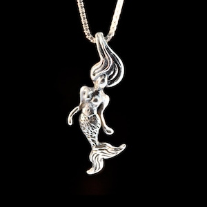 Mermaid Charm Silver Mermaid Pendant Mermaid Necklace Mermaid Jewelry Silver Mermaid Siren - Siren Necklace - Siren Jewelry Ocean Charm