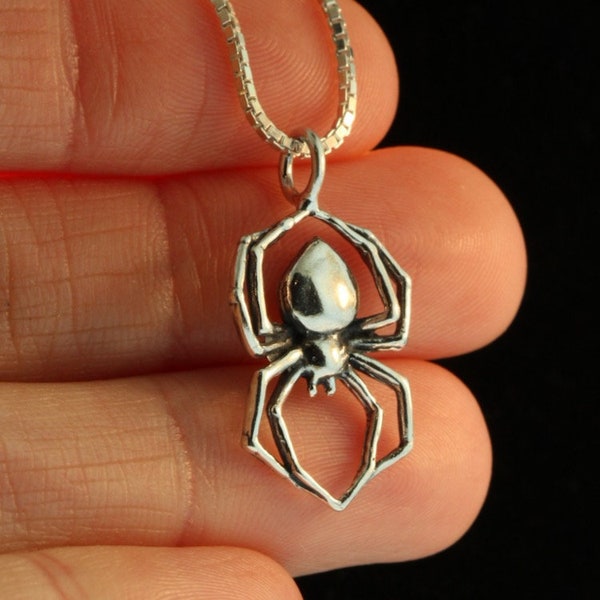 Silver Black Widow Charm Necklace Silver Spider Necklace Spider Charm Spider Jewelry Arachnid Jewelry Arachnophobia Black Widow Art Spiders