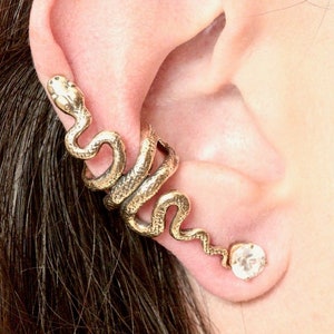 Snake Ear Cuff Snake Ear Wrap 14K Gold Snake Earring Snake Jewelry Serpent Jewelry Serpent Ear Cuff Snake Art Medusa Reptile Jewelry Cuff