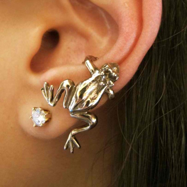 Frog Ear Cuff Bronze - Frog Jewelry - Frog Earring - Non Pierced Earring Frog Prince Jewelry Animal Earring Froggy Jewelry Animal Earrings