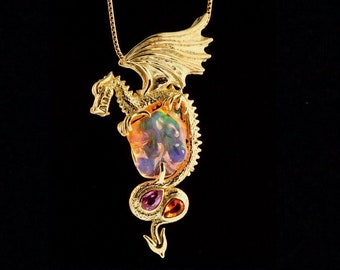 Custom 18k Gold Opal Dragon Colgante Mexican Fire Opal Dragon Luminiferous Dragon Collar 18k Gold Declaración Neckpiece Gold Dragon Jewelry