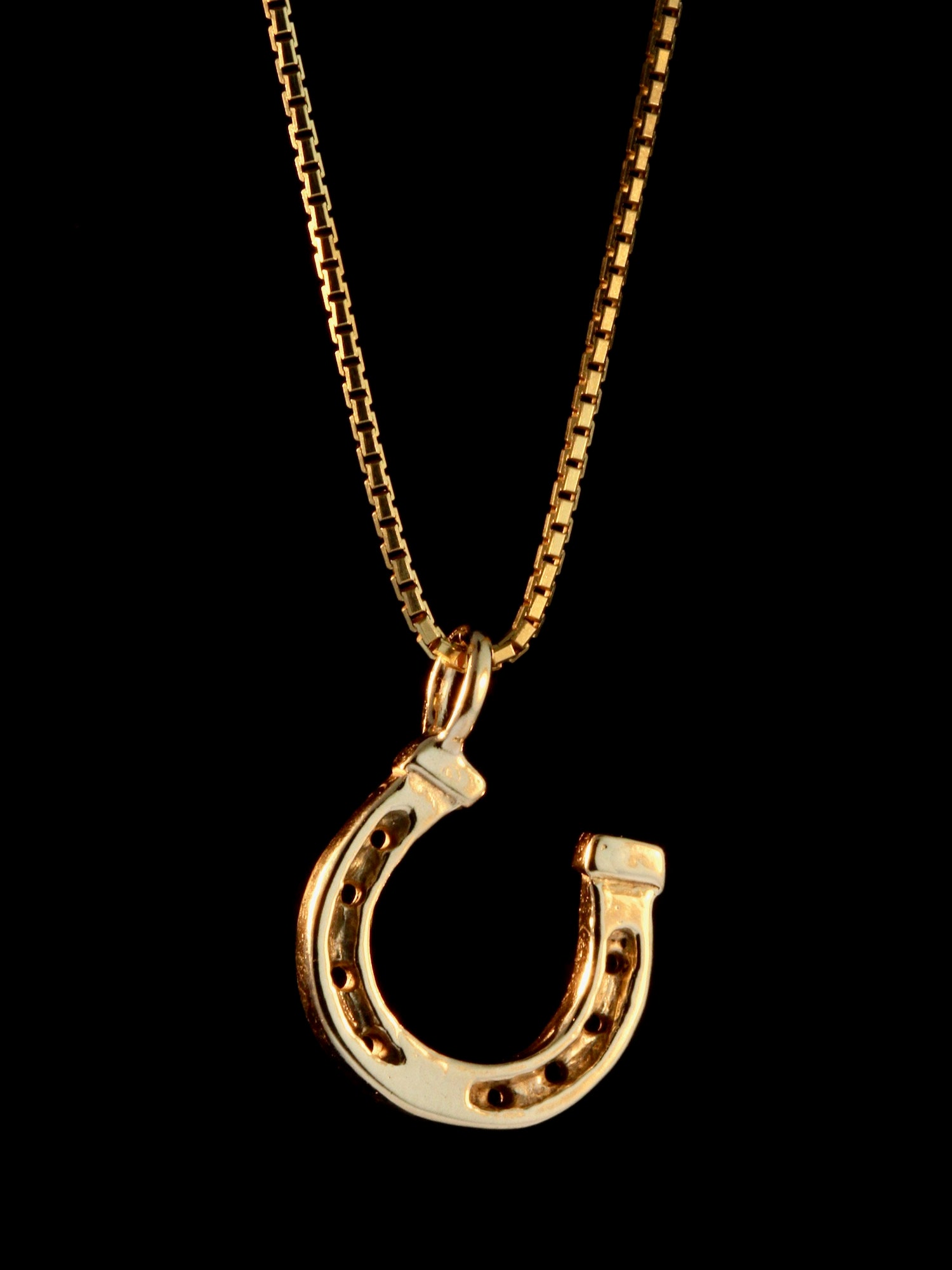 Solid 14k Gold Lucky Horseshoe Necklace 