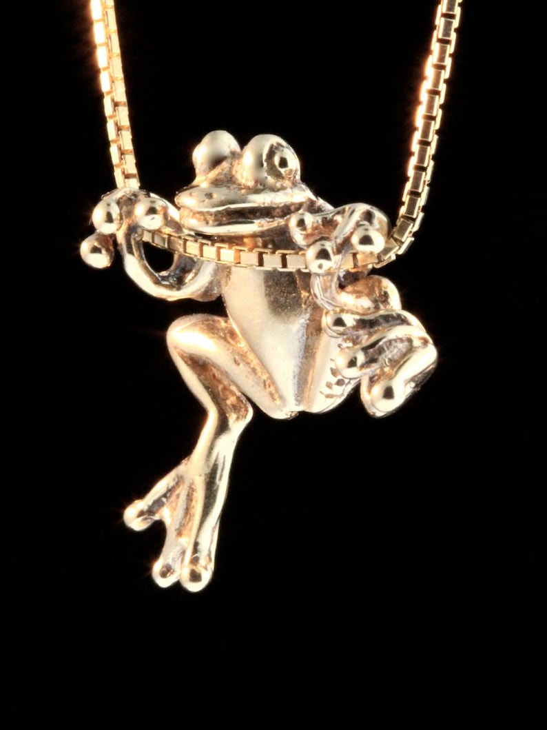 Gold Frog Necklace 14k Gold Tree Frog Charm Frog Pendant Frog Etsy