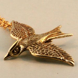 Vogel Halskette Vogelcharme Vogel Schmuck Bronze Mocking Eichelhäher Halskette Flügel Schmuck Flügel Halskette Tier Halskette Flügel Schmuck Feder Schmuck