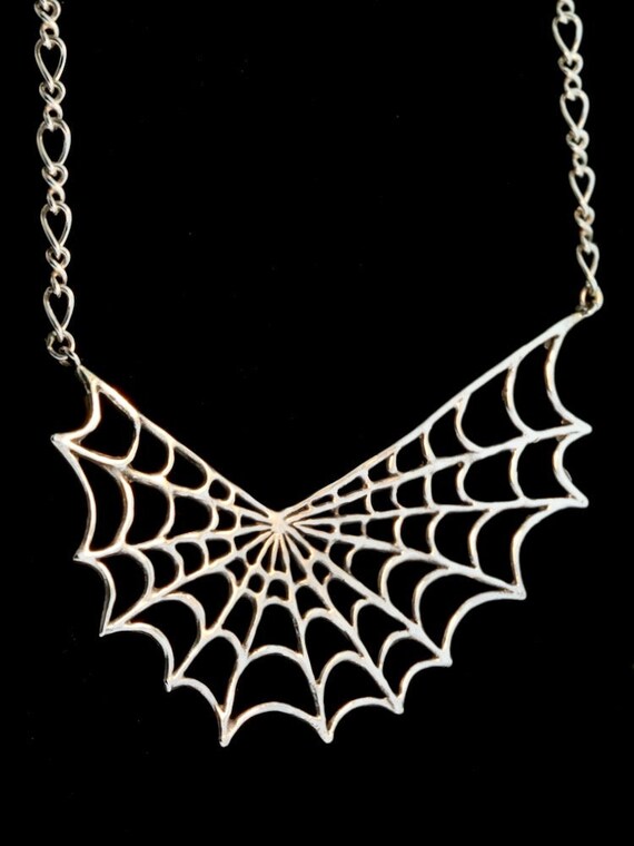 Spider Web Pendant With Figure Eight Chain - Sterling Silver