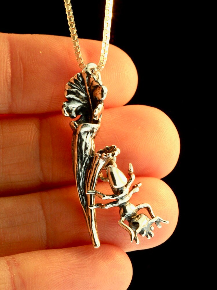Pitcher Plant Necklace Carnivorous Plant Jewelry Venus