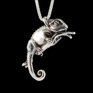 Chamäleon Halskette Silber Chamäleon Schmuck Chamäleon Charme Eidechse Halskette Eidechse Schmuck Eidechse Charme Reptil Schmuck Panther Chamäleon
