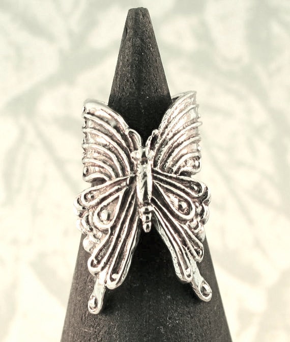 Butterfly Wings Vintage Huge Sterling Silver Bracelet Cuff Butterfly Wings Vintage Huge Sterling Silver Bracelet Cuff