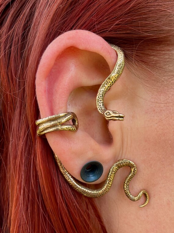 Snake ear climber deals