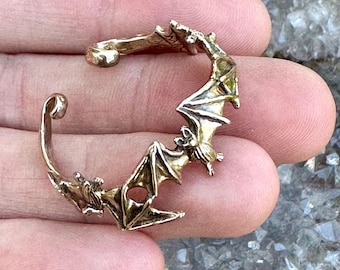 Cerchio per orecchie Bat Flock - Bronzo - Orecchino in stile gotico non forato