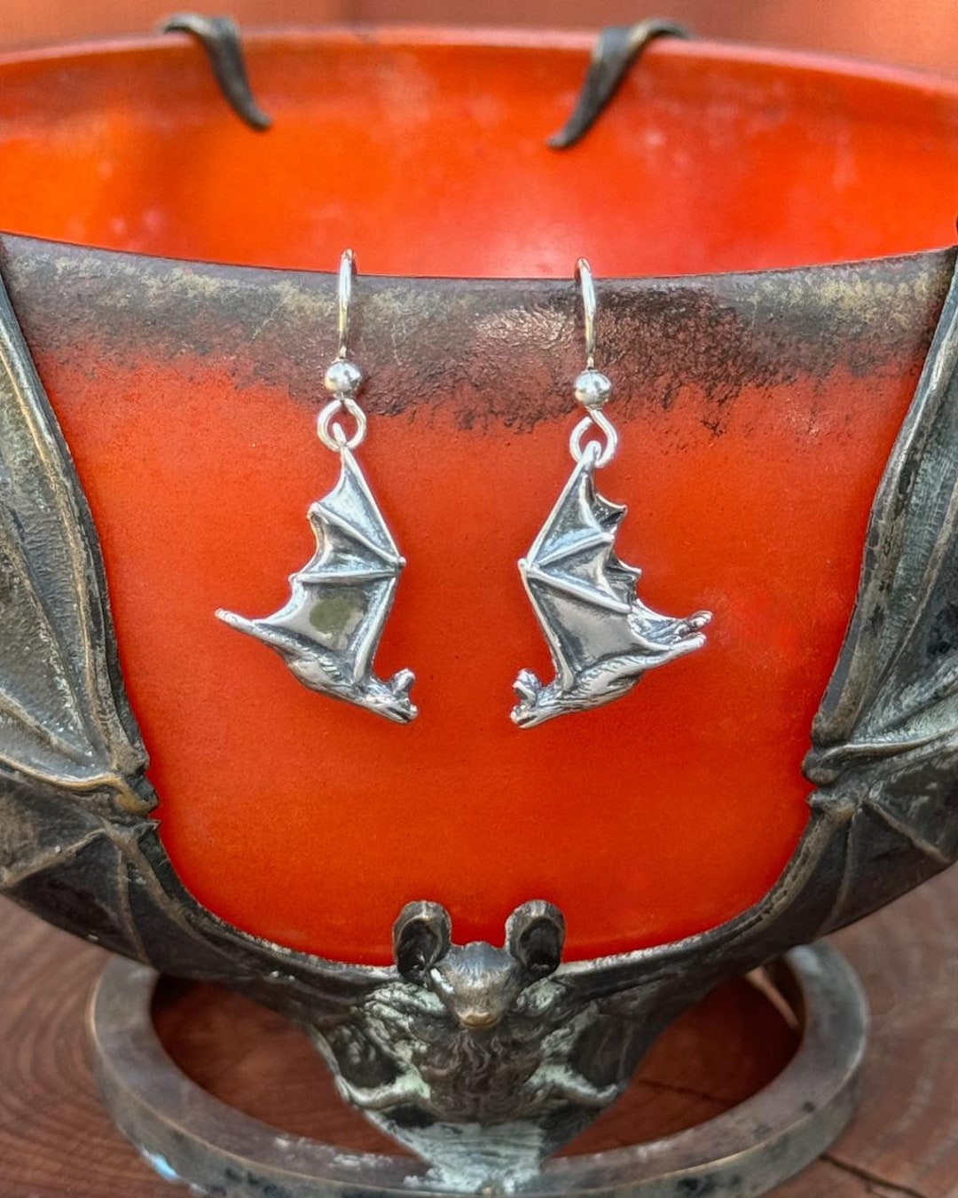 Orecchini a forma di pipistrello in stile gotico vittoriano - Gioielli
