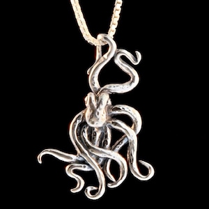 Octopus Necklace Octopus Charm Octopus Jewelry Steampunk Octopus Kraken Jewelry Tentacle Jewelry Tentacle Necklace Silver Octopus Pendant