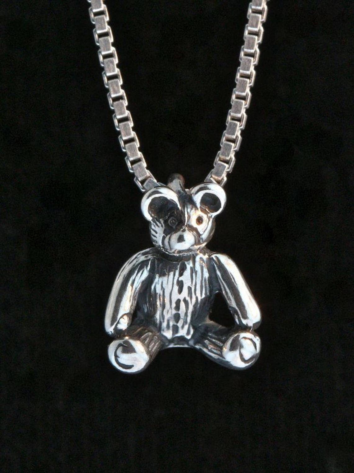 Silver Teddy Pendant Necklace main image 0