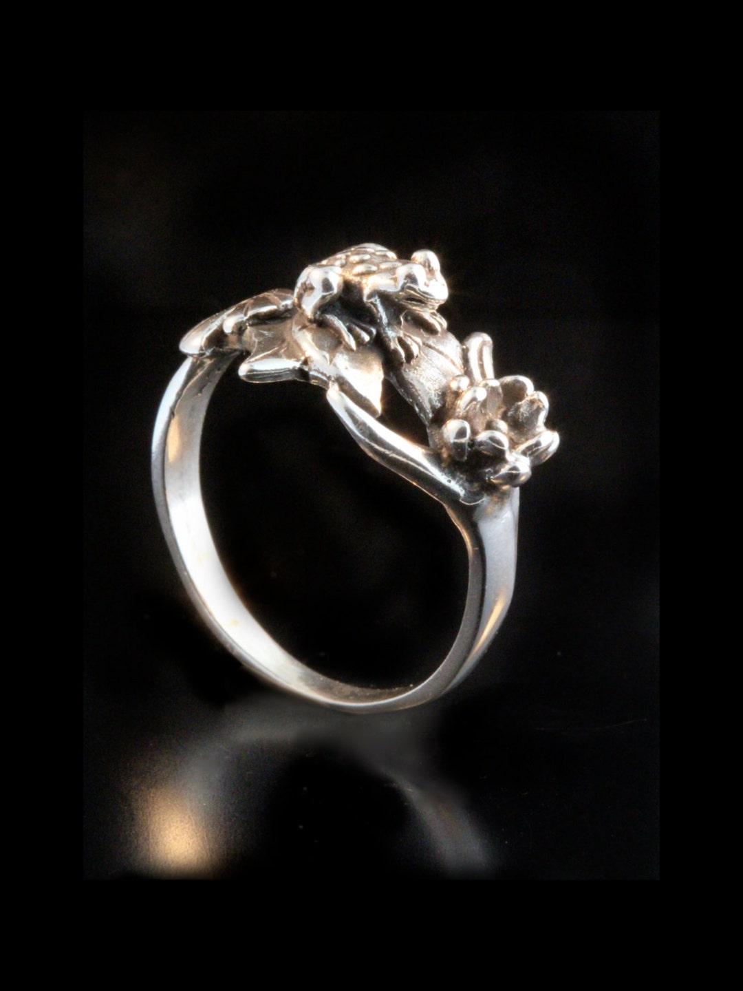 Frog Ring Silver Lilypad Ring Frog Jewelry Frog Flower Frog Ring Silver Lilypad Ring Frog Jewelry Frog Flower