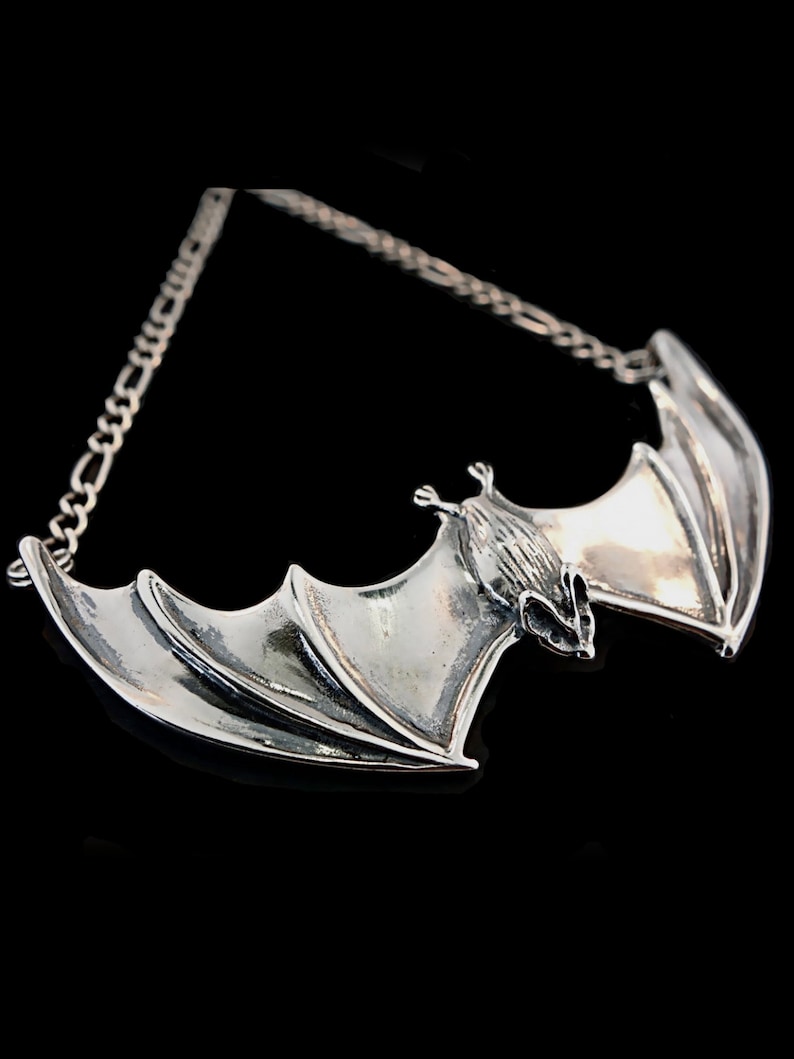 Silver Bat Necklace Halloween Jewelry Large Spread Winged Bat Etsy Israel