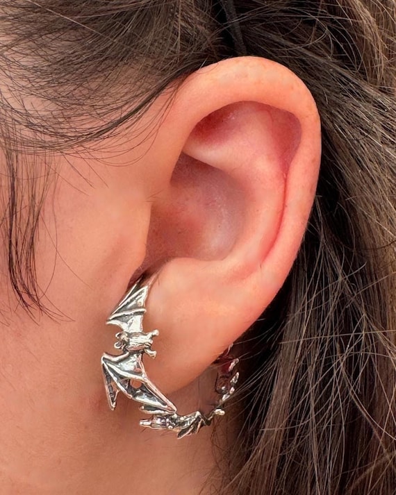 MAGICAL DESIGN シルバーピアス コウモリ BAT EARRING 925 Silver Bat
