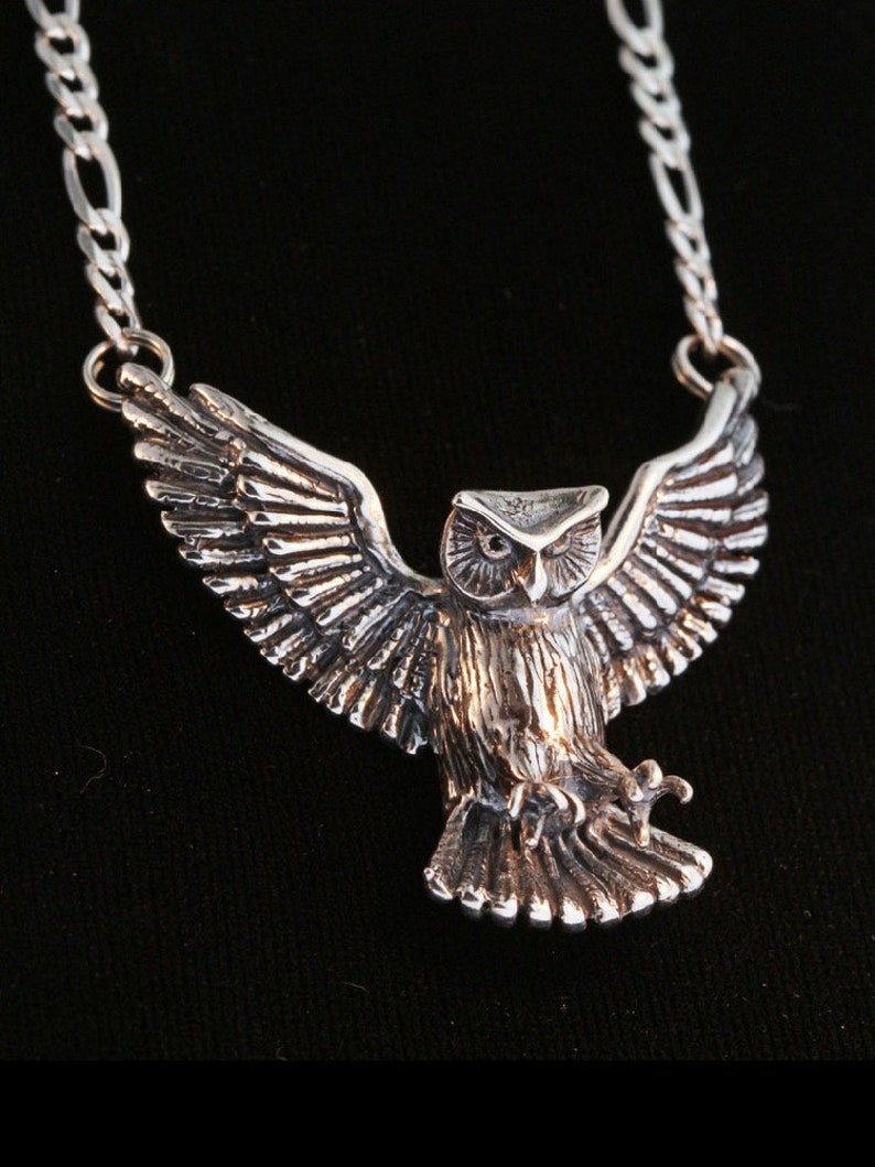 Owl Necklace Silver Owl Pendant Owl Jewelry Owl Neckpiece Etsy
