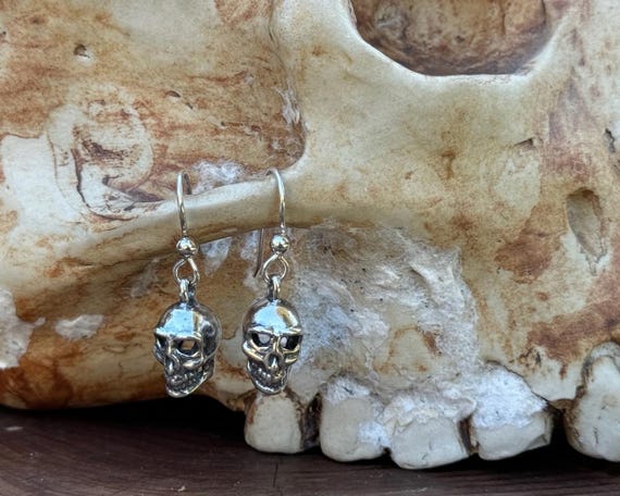 Orecchini a forma di teschio, orecchini a forma di teschio in argento