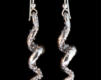 Orecchini a forma di polpo minuscolo - argento sterling - Italia Orecchini a forma di polpo minuscolo - argento sterling - Italia