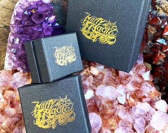 LIKGREAT Kolibri Ring Edelstahl - Verstellbarer Glücksbringer Mit Blume