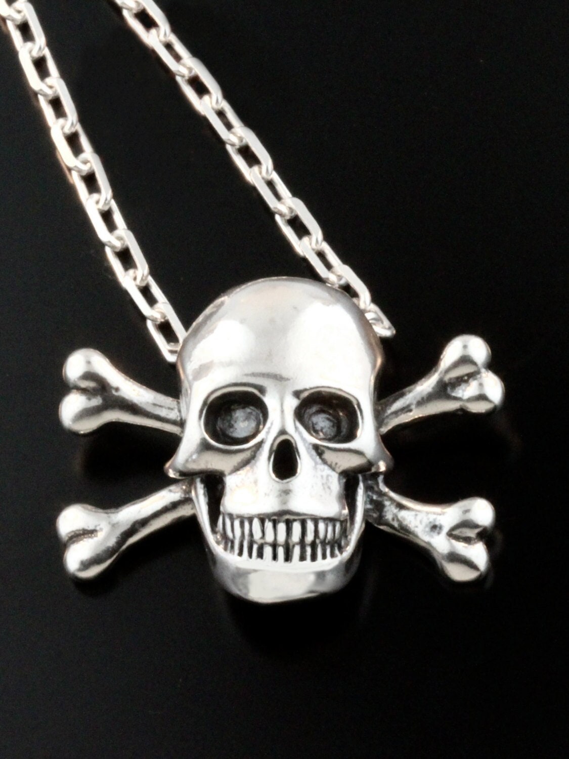 Crossbone necklace on sale