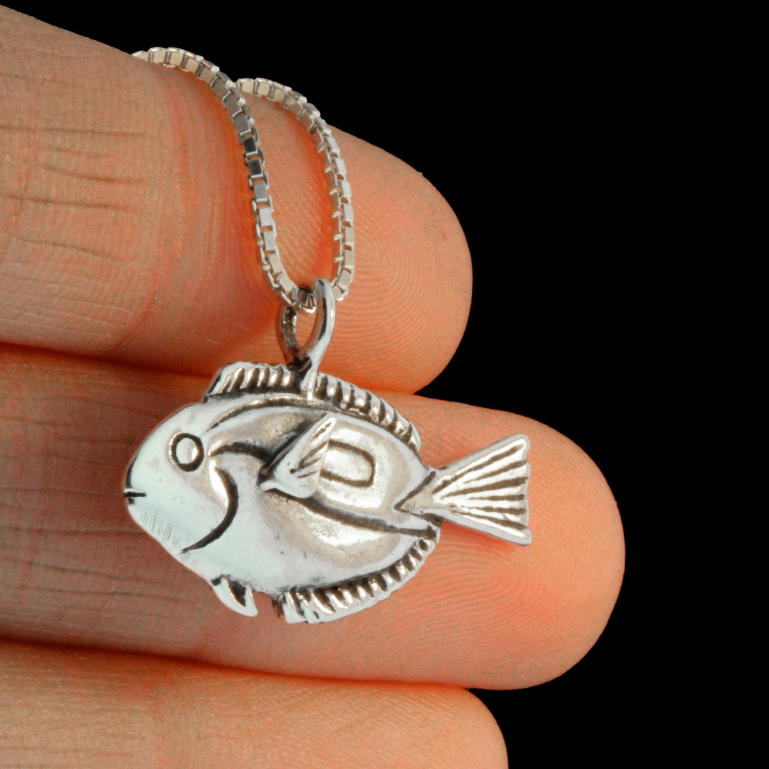 Blue Tang Dory Fish Necklace Disney Inspired Dory From Nemo Jewelry Disney  Movie Characters Dory Necklace Dory Jewelry Fish Jewelry -  Canada