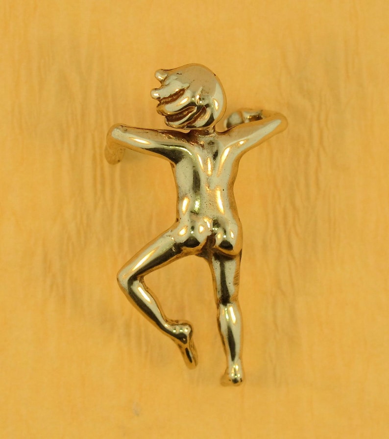 Ear Cuff Fashion People Ear Cuff Man Ear Cuff Bronze Climbing Etsy España