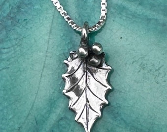Holly Leaf Charm - Sterling Silver - Christmas Charm