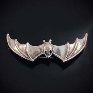 Bat Brooch Silver Bat Halloween Jewelry Large Spread Winged Bat Pin Silver Bat Jewelry Gothic Jewelry Bat Accessories Silver Wearable Bat