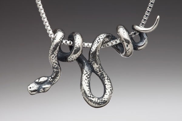 ★関税/送料込★MISCHIEF★RHOMBUS SNAKE NECKLACE Holiday Gift Snake Gift Snake Snake Necklace Snake Pendant