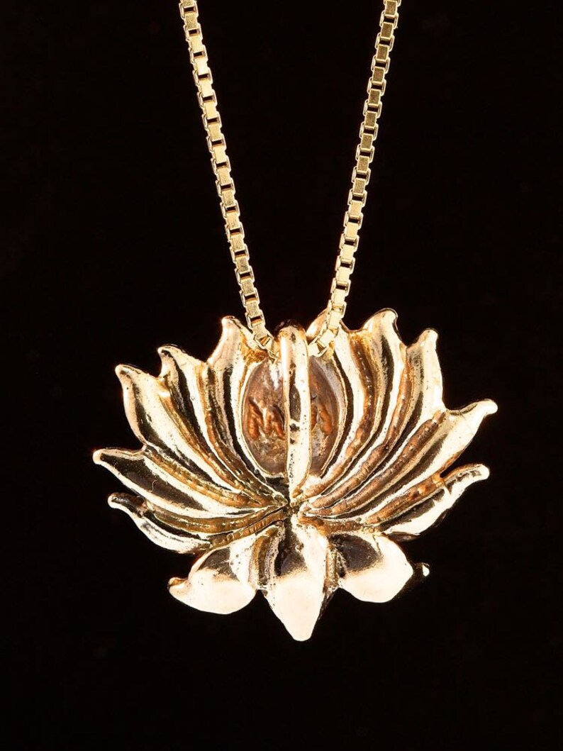 Solid 14K Gold Lotus Necklace Flower Necklace Water Lily Etsy