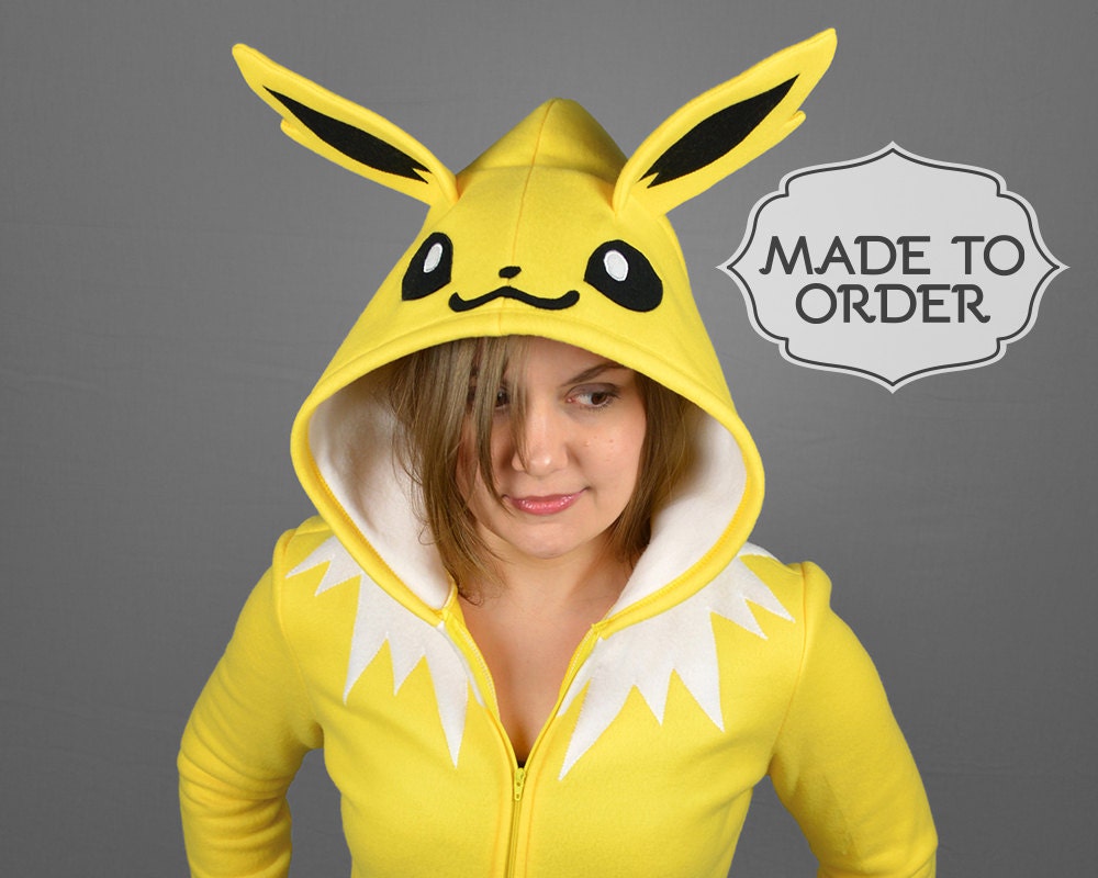 Jolteon hoodie best sale